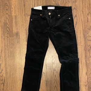 Uniqlo NWT velvet black jeans